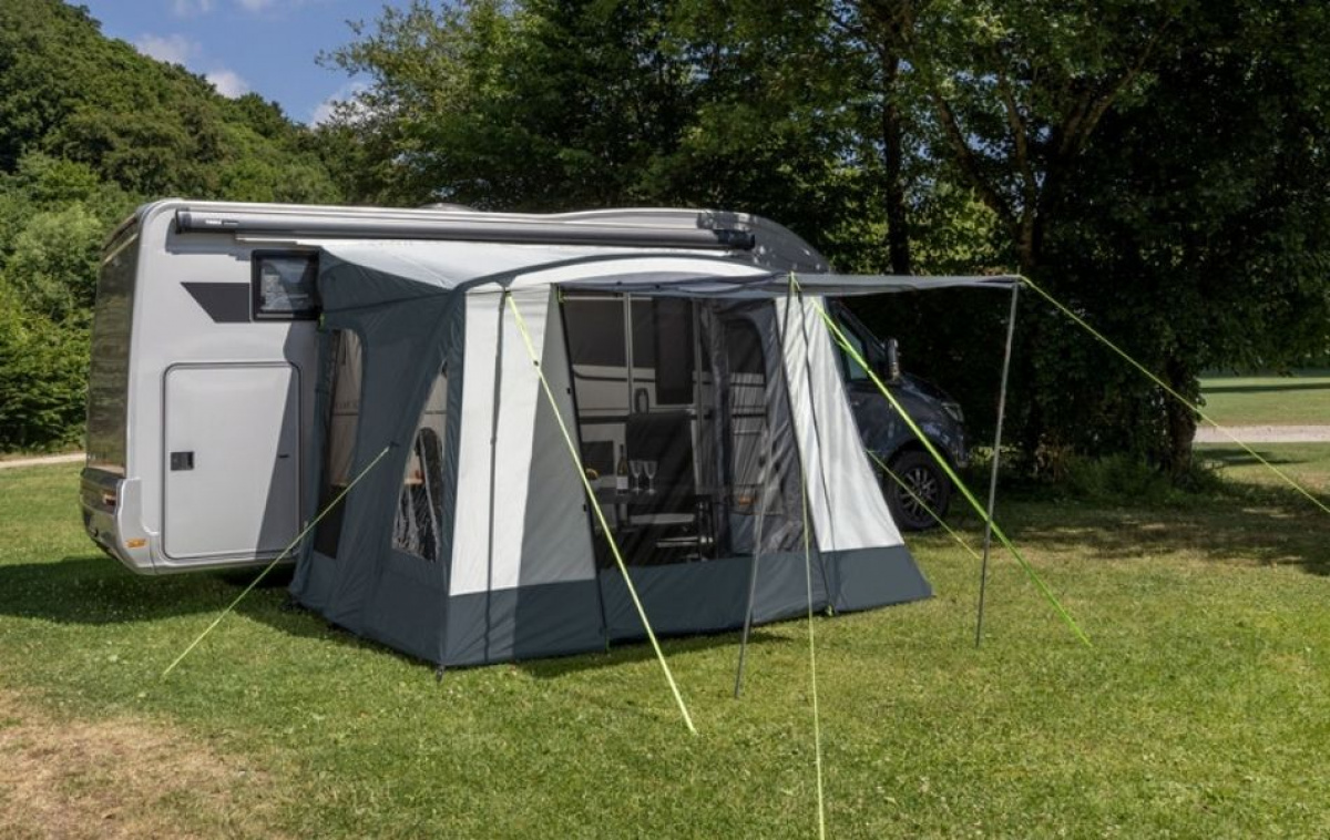 ReimoTent One Beam Air Variant 325 in the group Awning & Canopies / Awning Motorhome / Air tent Motorhome / All Inflatable Tents Motorhome at Campingvaruhuset i Norden AB (84936)