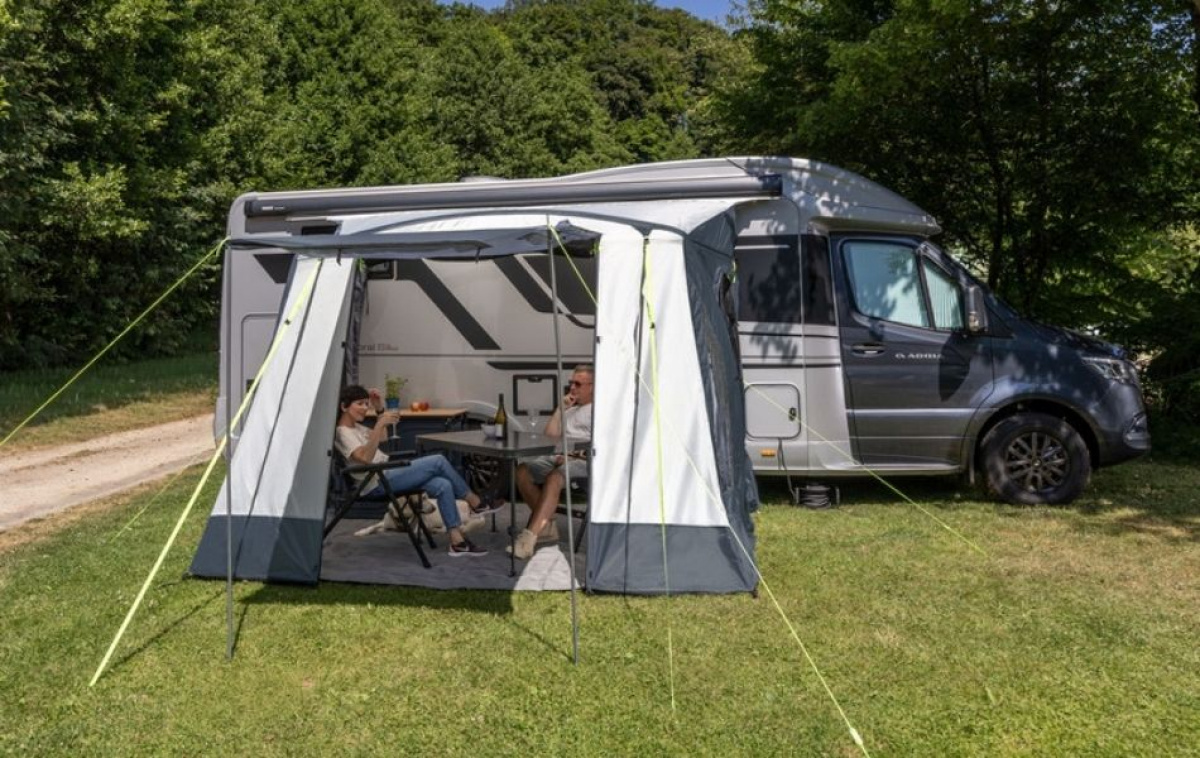 ReimoTent One Beam Air Variant 325 in the group Awning & Canopies / Awning Motorhome / Air tent Motorhome / All Inflatable Tents Motorhome at Campingvaruhuset i Norden AB (84936)