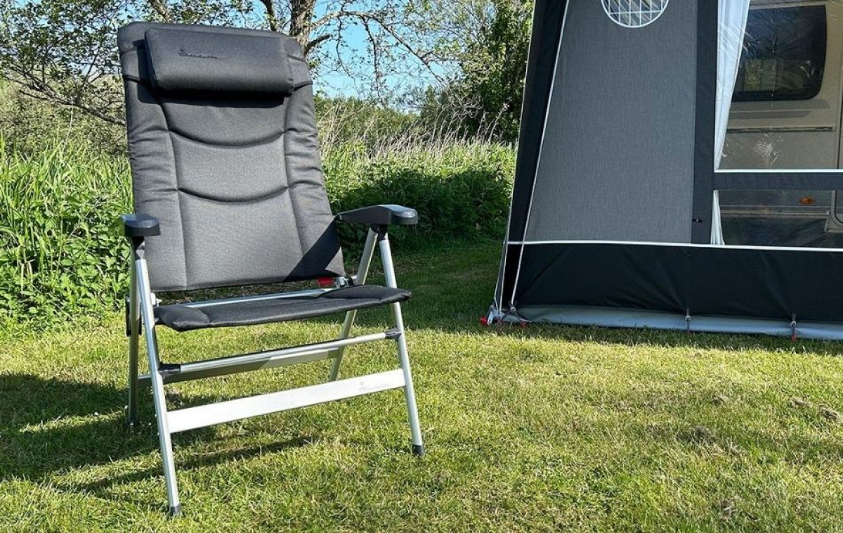 Isabella Chair Thor Dark Grey XL in the group Camping furniture / Camping chairs / Reclining chairs at Campingvaruhuset i Norden AB (85015)